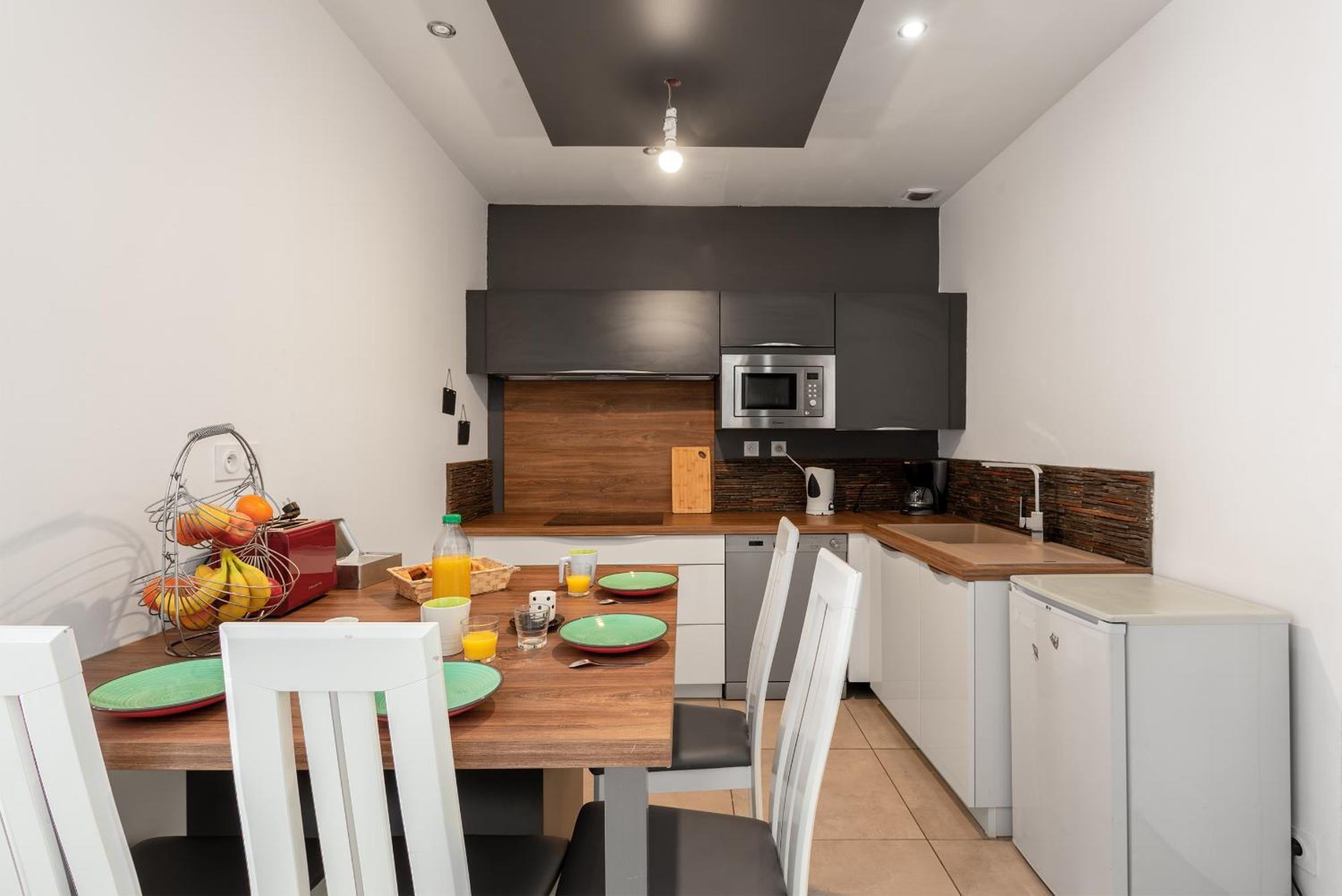 Apparemment Spacieux En Centre De Apartamento
